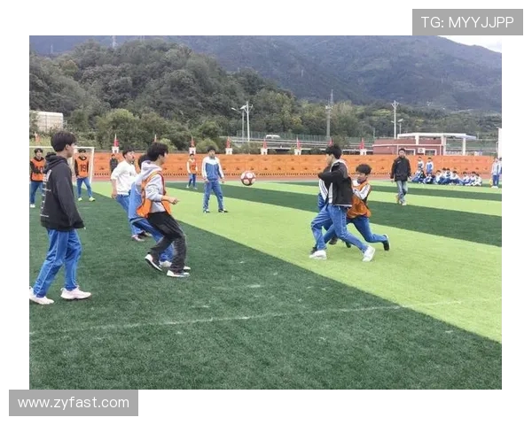 青春绿茵燃动梦想打造独具风采的校园足球赛队服设计方案